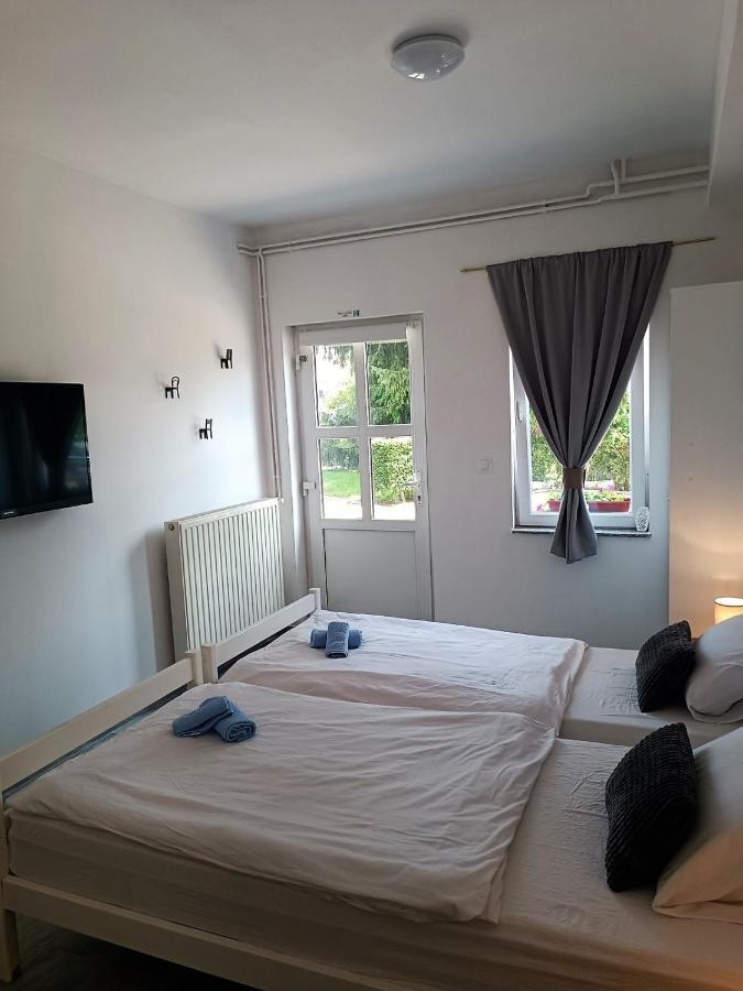Studio Apartman Brletić Tounj Bagian luar foto